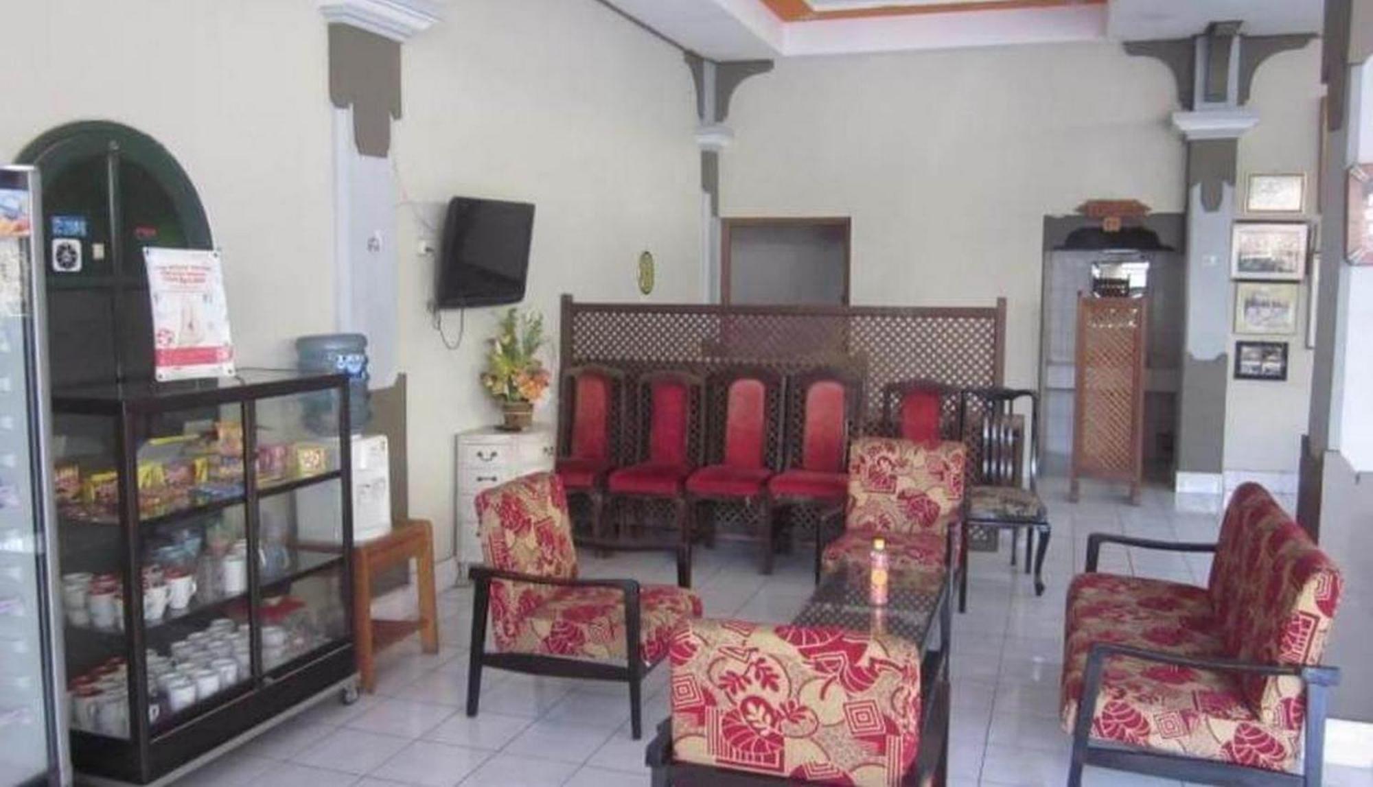 Pulau Bali Hotel Denpasar Redpartner Exterior photo