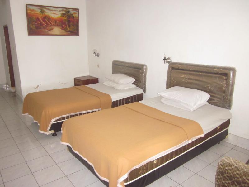 Pulau Bali Hotel Denpasar Redpartner Exterior photo